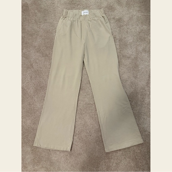 Talentless Cream Women's Pants- cross listed on Mercari! - Picture 4 of 6